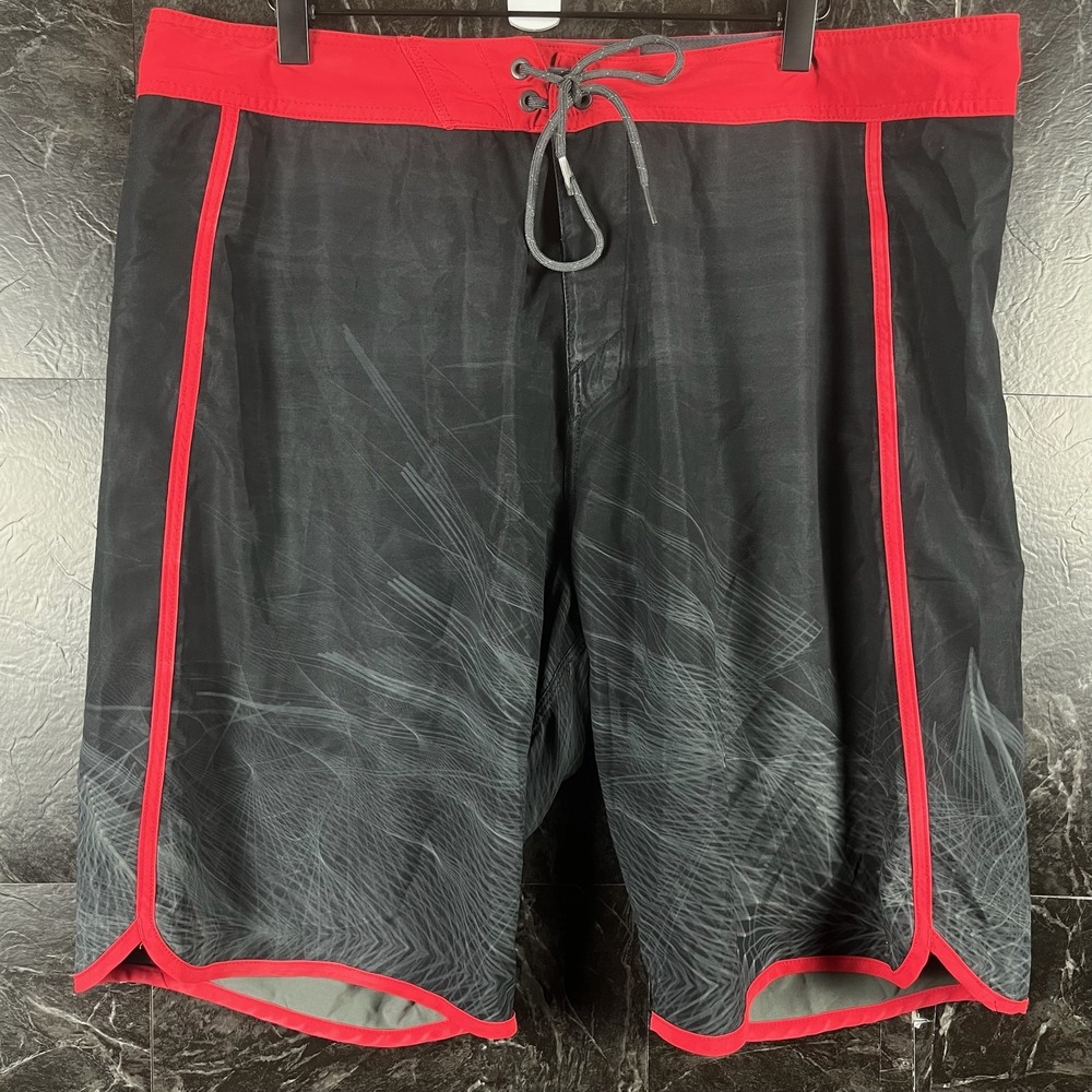 Oakley Men's Black Board Shorts 38